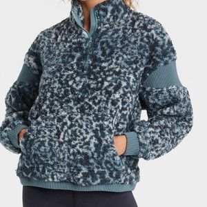 NEW Joylab Blue Leopard Jacket